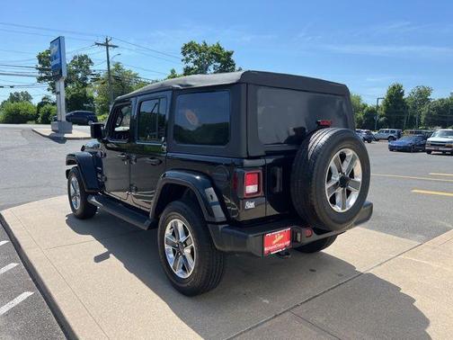 2022 Jeep Wrangler Unlimited Sahara