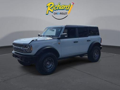 Cactus 2024 Ford Bronco Badlands