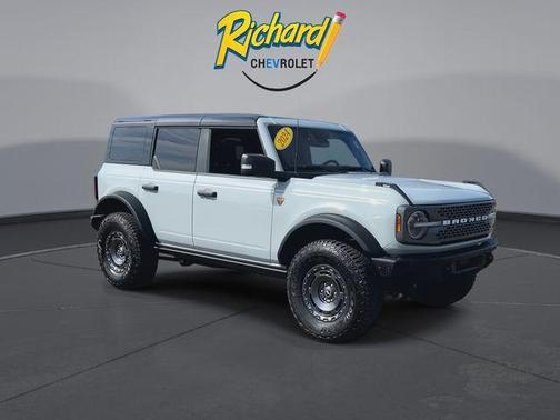 Cactus 2024 Ford Bronco Badlands