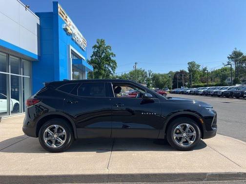 2025 Chevrolet Blazer LT