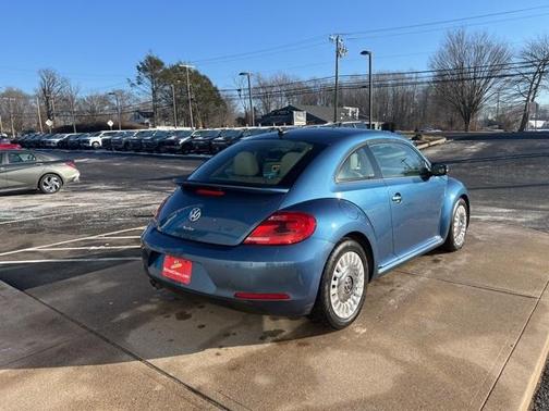 2016 Volkswagen Beetle 1.8T SE