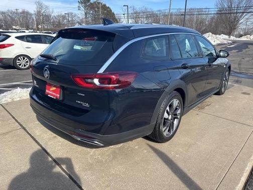 2018 Buick Regal TourX Preferred