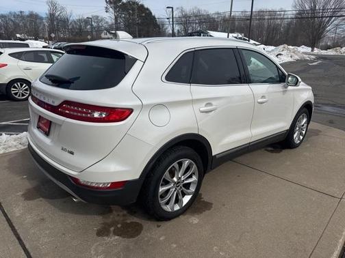 2016 Lincoln MKC Select