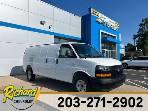 2025 Chevrolet Express 3500 Work Van