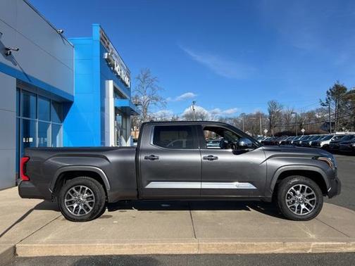2022 Toyota Tundra Hybrid 1794 Edition