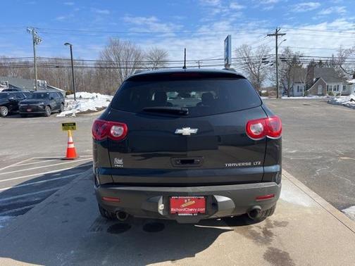 2011 Chevrolet Traverse LTZ