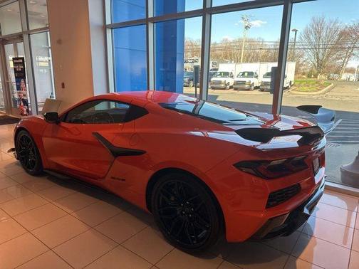 Sebring Orange Tintcoat 2026 Chevrolet Corvette Z06