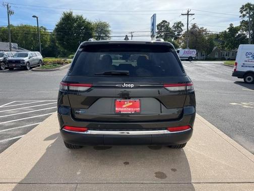 2023 Jeep Grand Cherokee 4xe Base