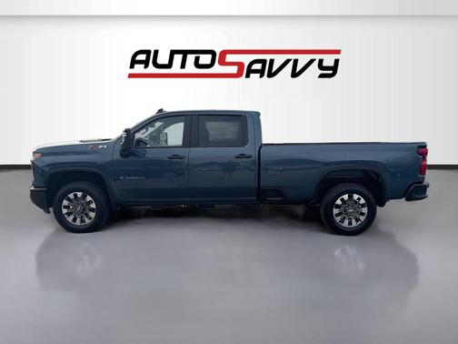 Lakeshore Blue Metallic 2025 Chevrolet Silverado 2500 Custom
