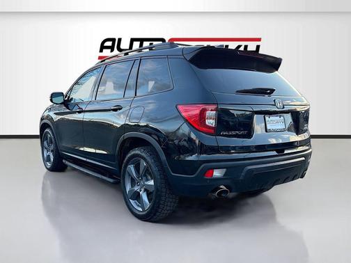 Black 2019 Honda Passport Elite