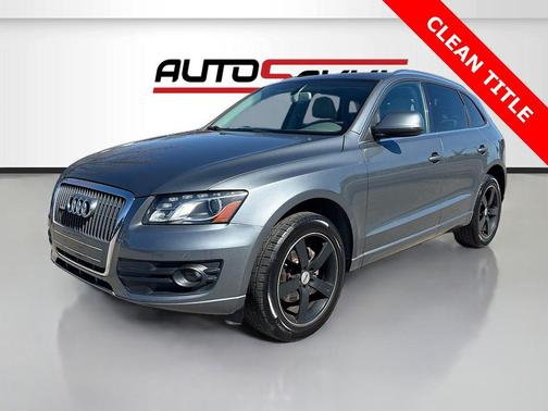 Ice Silver Metallic 2012 Audi Q5 2.0T Premium Plus