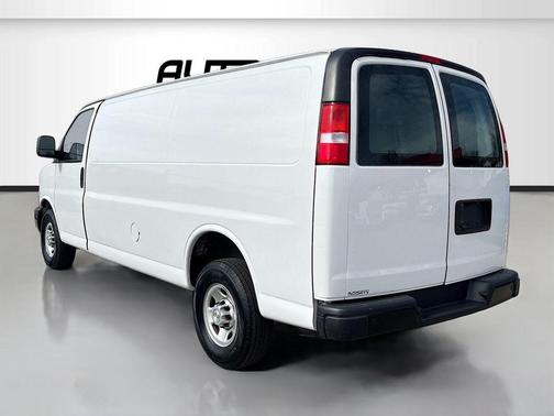 2024 Chevrolet Express 3500 RWD 3500 Extended Wheelbase WT