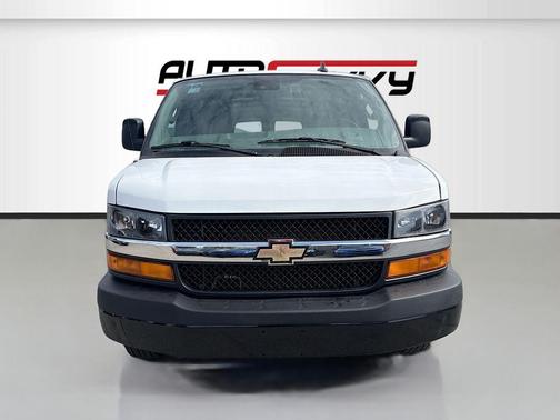 2024 Chevrolet Express 3500 RWD 3500 Extended Wheelbase WT