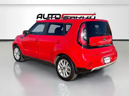 2019 Kia Soul +
