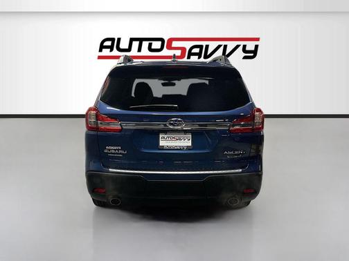 2022 Subaru Ascent Limited 8-Passenger