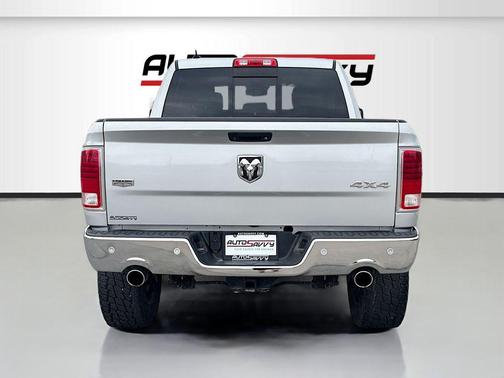 2018 RAM 1500 Laramie