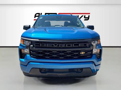 Glacier Blue Metallic 2024 Chevrolet Silverado 1500 Custom
