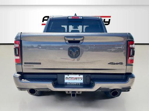 Granite Crystal Metallic Clearcoat 2022 RAM 1500 Big Horn/Lone Star