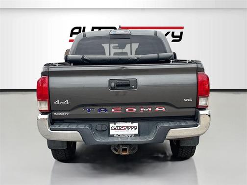 2018 Toyota Tacoma SR5