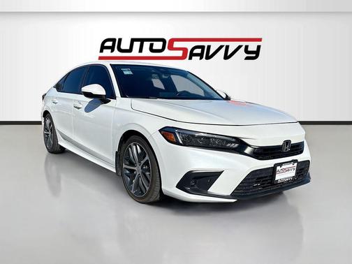 Platinum White Pearl 2022 Honda Civic Touring