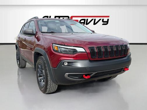 Velvet Red Pearlcoat 2020 Jeep Cherokee Trailhawk