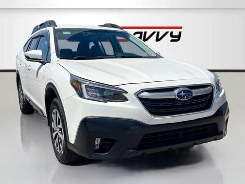 Crystal White Pearl 2021 Subaru Outback Premium