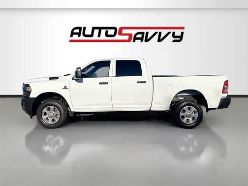 2023 RAM 2500 Tradesman Crew Cab 4x4 6'4' Box