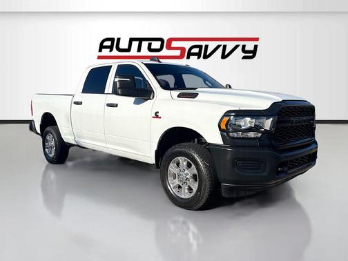 2023 RAM 2500 Tradesman Crew Cab 4x4 6'4' Box
