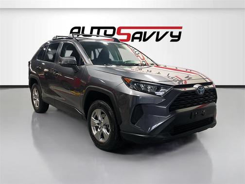 2022 Toyota RAV4 Hybrid LE