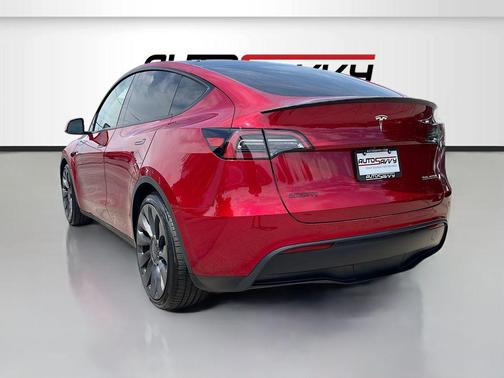 Ultra Red 2024 Tesla Model Y Performance Dual Motor All-Wheel Drive