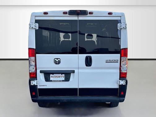 Bright White Clearcoat 2025 RAM ProMaster 2500 Tradesman
