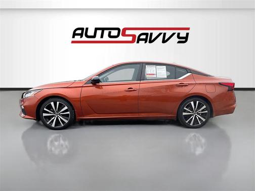 2022 Nissan Altima SR FWD