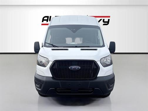 2022 Ford Transit-250 Base