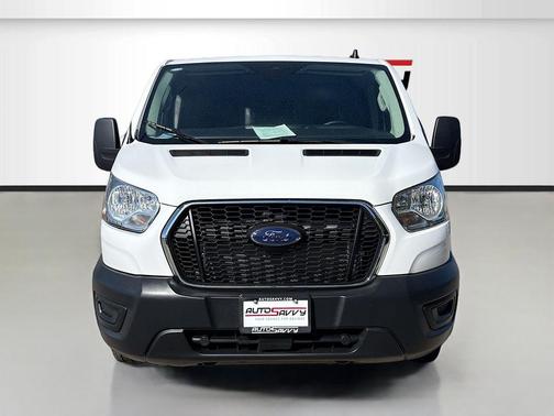 Oxford White 2024 Ford Transit-250 Base