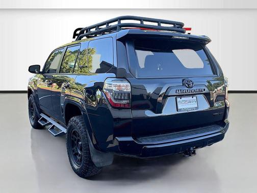 Midnight Black Metallic 2019 Toyota 4Runner TRD Pro