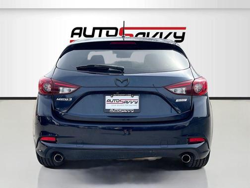 2018 Mazda Mazda3 Touring