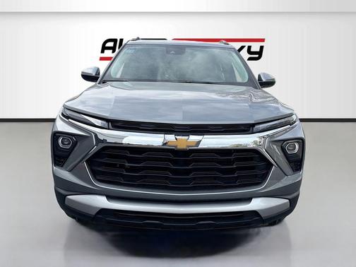 Sterling Gray Metallic 2026 Chevrolet Trailblazer LT