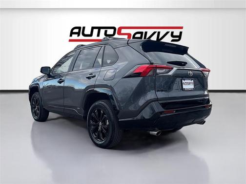 2025 Toyota RAV4 Hybrid SE