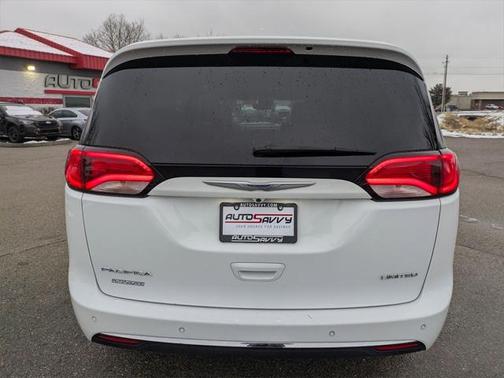 2019 Chrysler Pacifica Limited