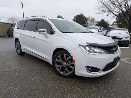 2019 Chrysler Pacifica Limited