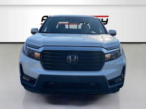 Platinum White Pearl 2023 Honda Ridgeline RTL