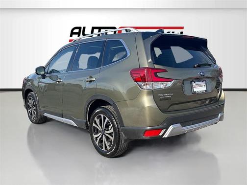 2024 Subaru Forester Touring