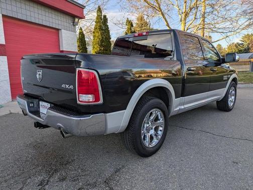 2016 RAM 1500 Laramie