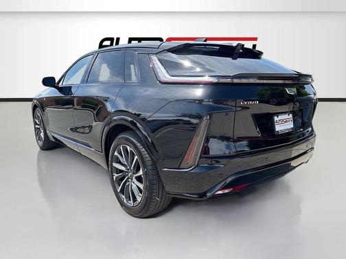 Stellar Black Metallic 2025 Cadillac LYRIQ Sport