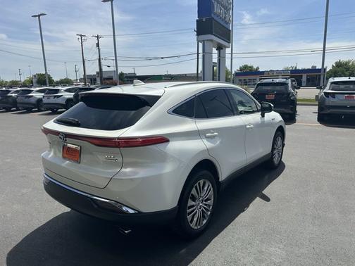 2021 Toyota Venza XLE