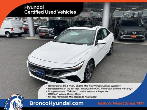 2024 Hyundai ELANTRA SEL