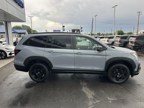 2022 Honda Pilot TrailSport