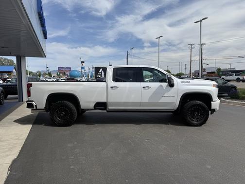 2021 Chevrolet Silverado 3500 High Country