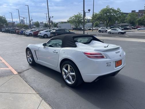 2008 Saturn Sky Red Line