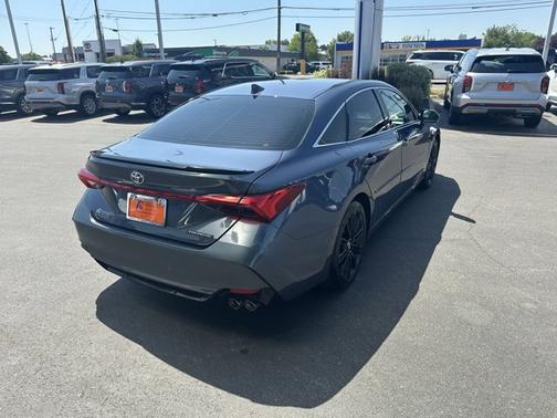 2019 Toyota Avalon Touring